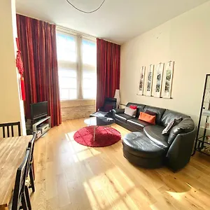 Apartment Royal Mile Mansions By